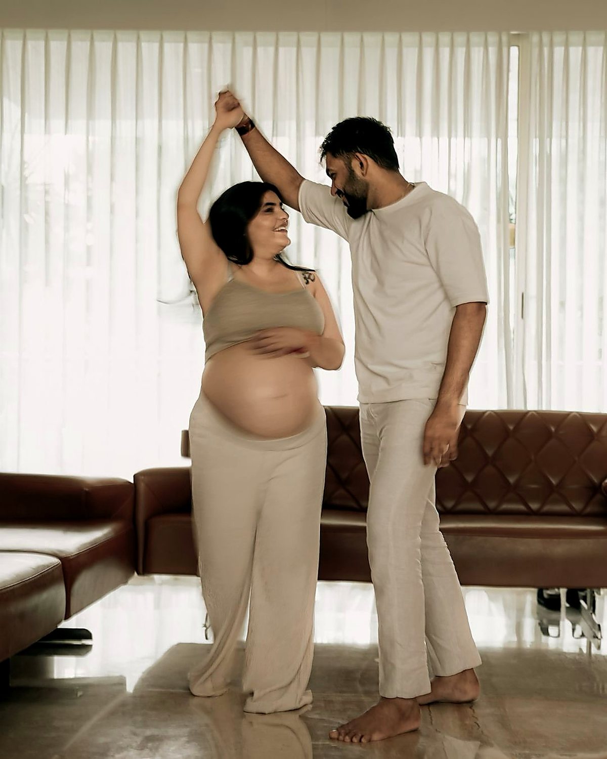 Maternity photoshoot at Kaya Chitra Studio, Surat