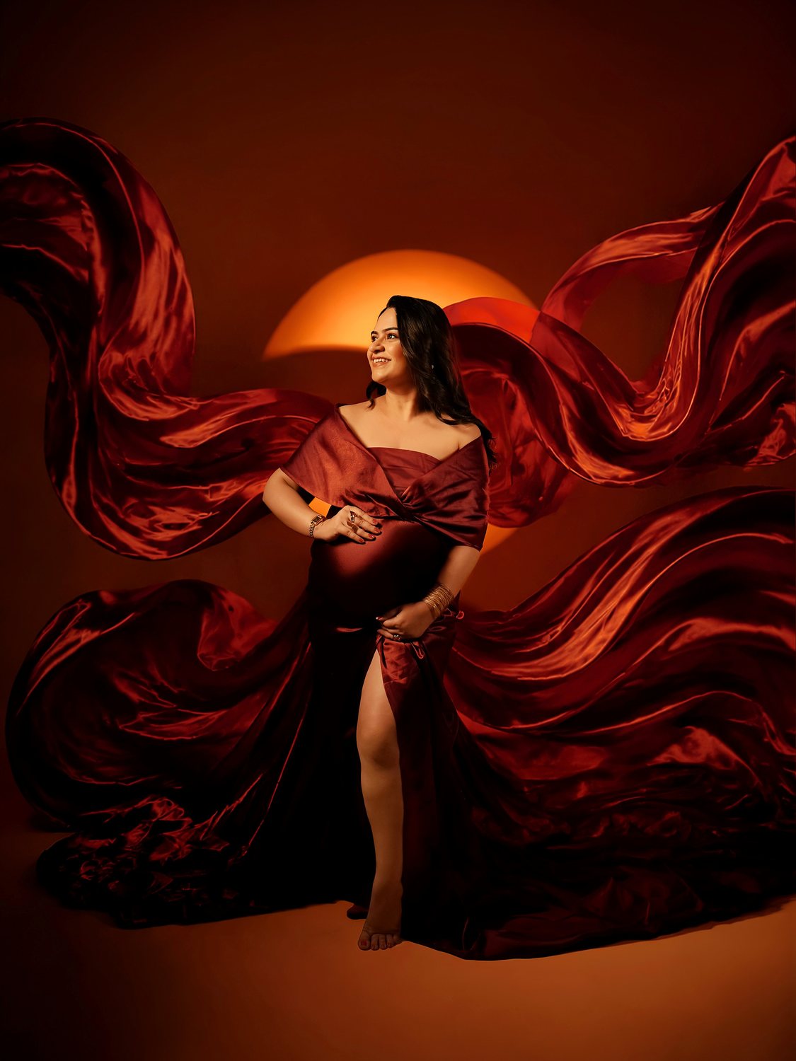 Live Projection maternity concept by Kaya Chitra Studio